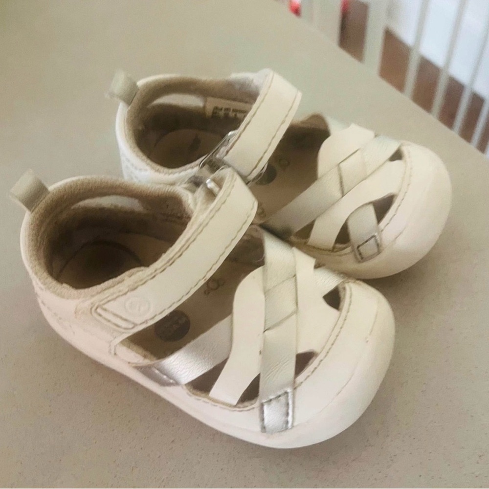 Stride Rite Mallory White Baby Shoe Sandal (size 4)